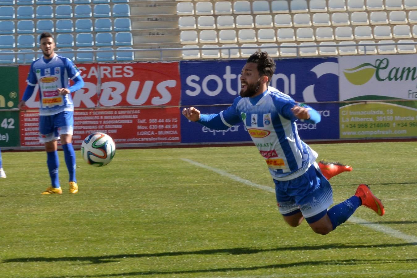 El fantasma del descenso se pasea por el Artés (0-1)