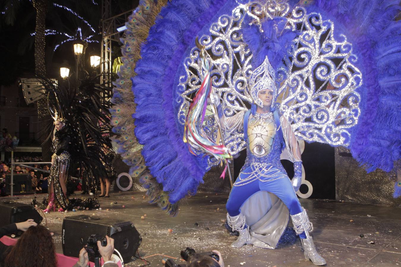 Bombardeo de cascarones