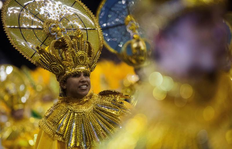 Locura carnavalera en Brasil