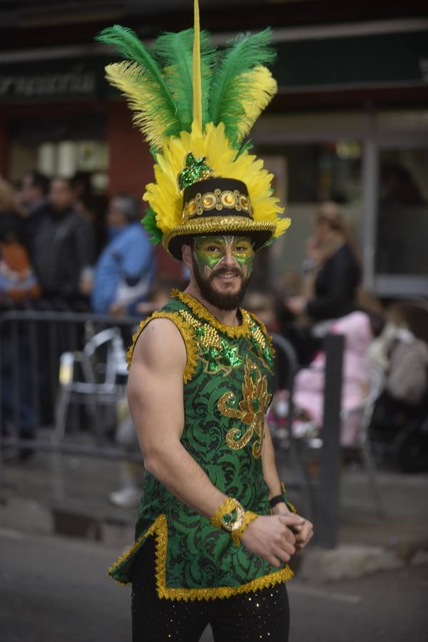 Pablo Iglesias y La Pantoja bailan en Cabezo de Torres