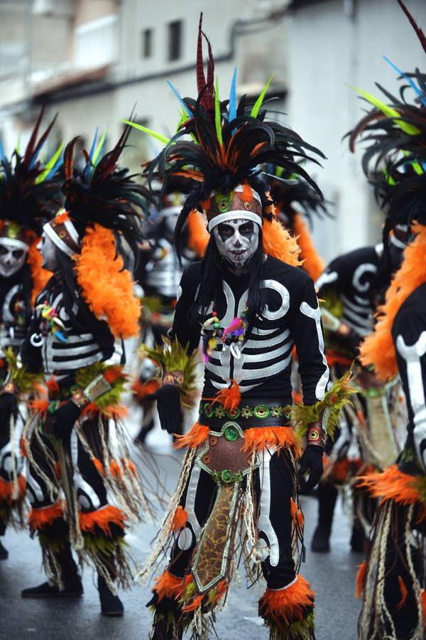 Pablo Iglesias y La Pantoja bailan en Cabezo de Torres