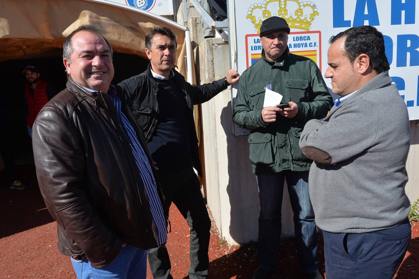 La Hoya empata por sorpresa ante el Cádiz (2-2)