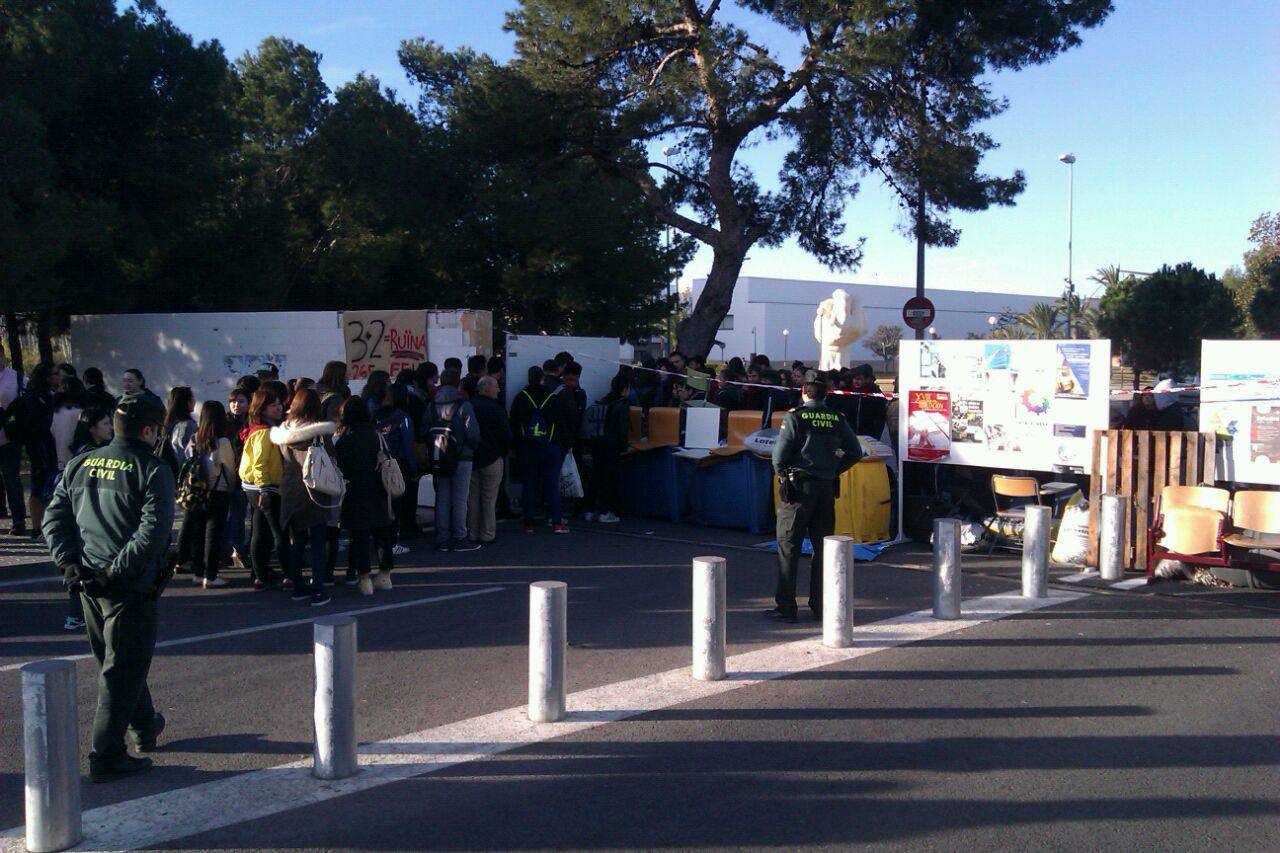 Huelga de universitarios en Alicante