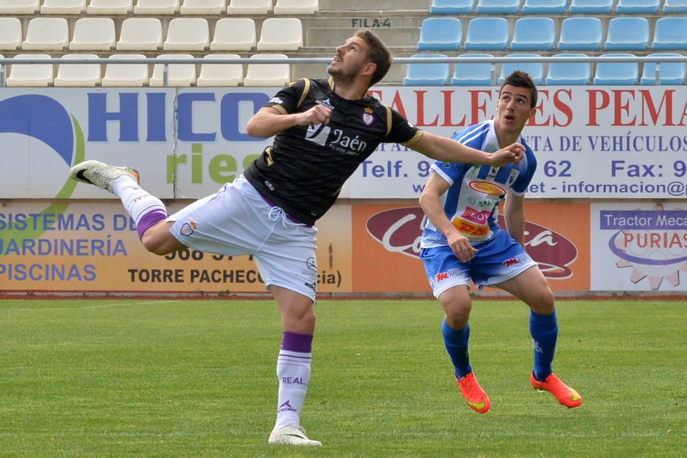 Imágenes del partido La Hoya-Real Jaén (1-2)