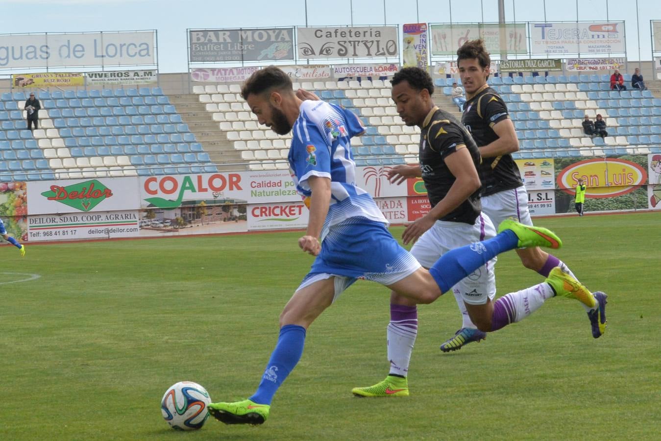 Imágenes del partido La Hoya-Real Jaén (1-2)