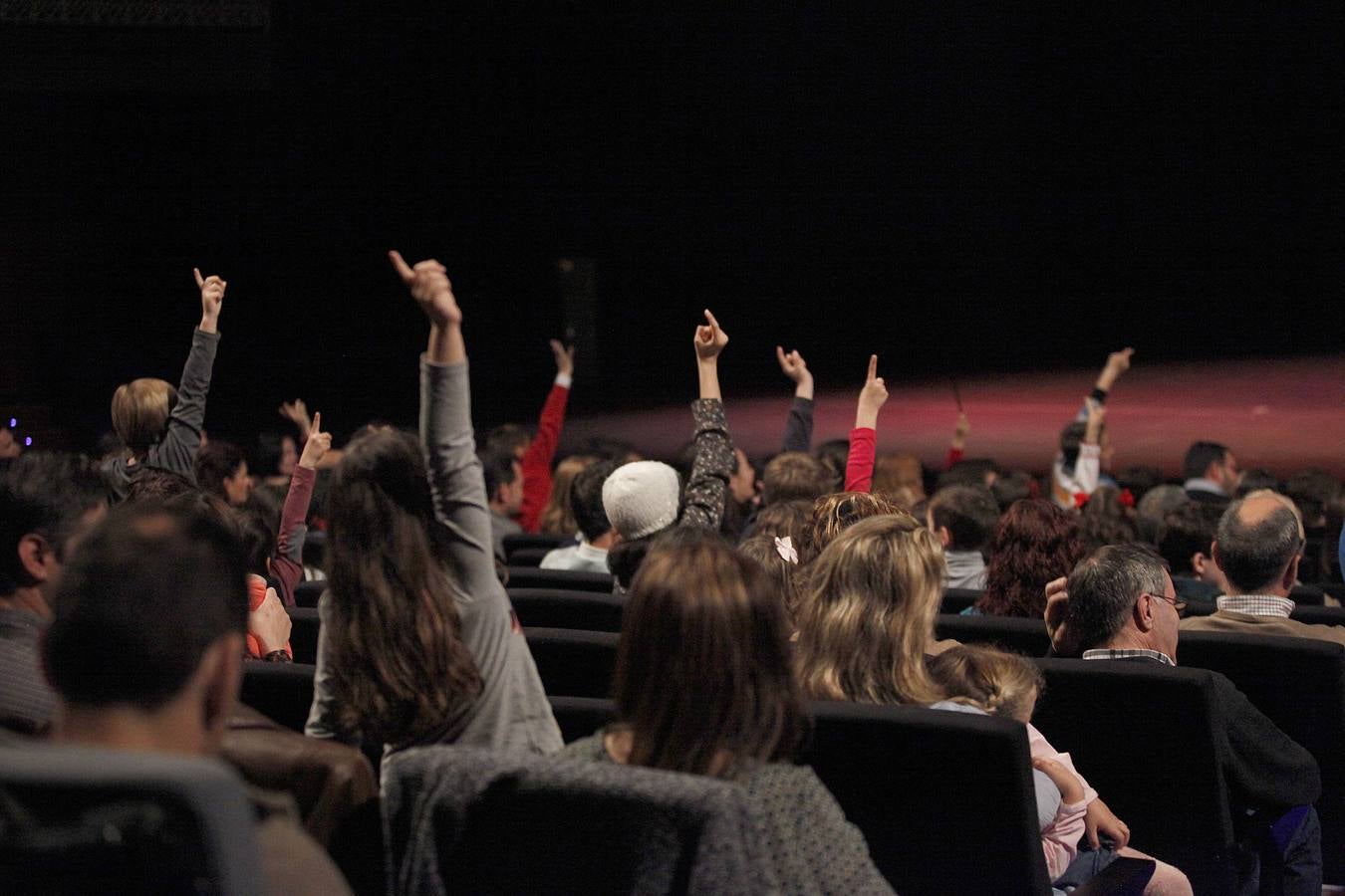 El Teatro Circo celebra la Gala Close-up (Magia de Cerca)