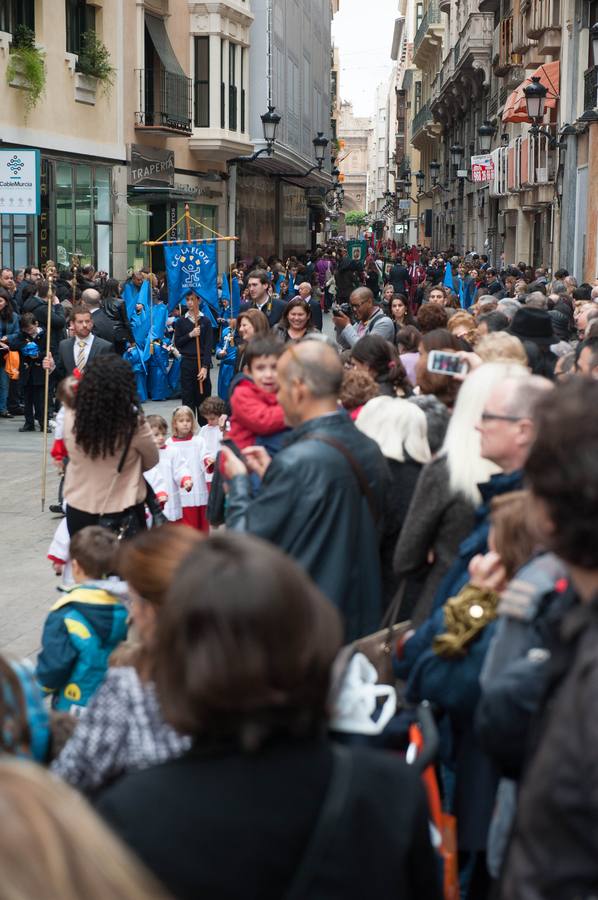 La Procesión del Ángel recorre las calles de la capital