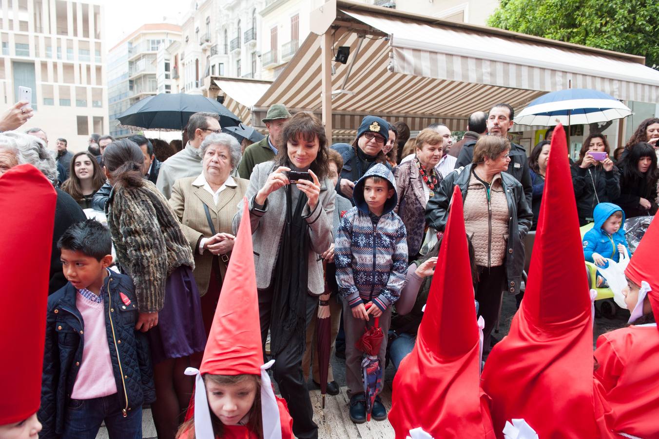 La Procesión del Ángel recorre las calles de la capital