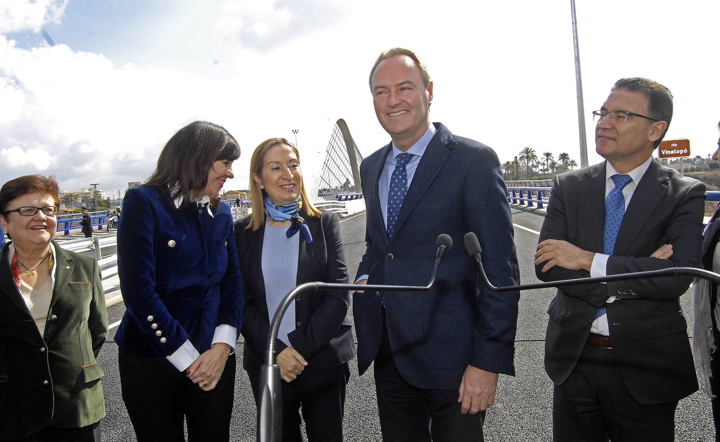 Ana Pastor inaugura la Ronda Sur de Elche