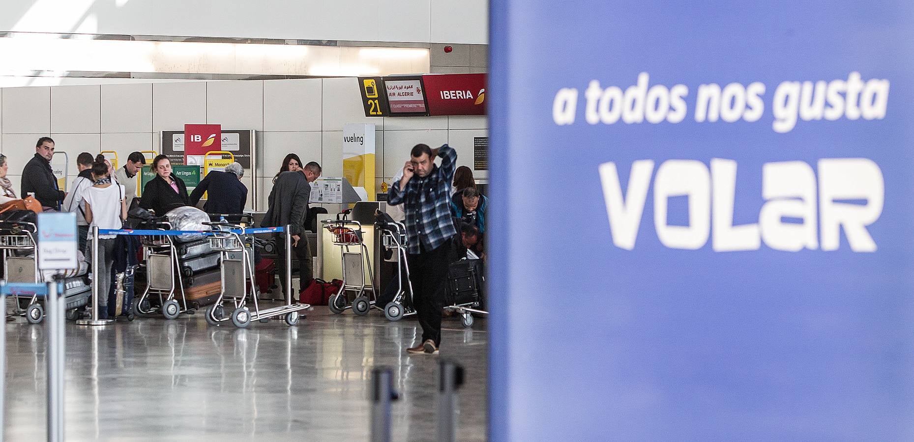 Normalidad en el aeropuerto Alicante-Elche