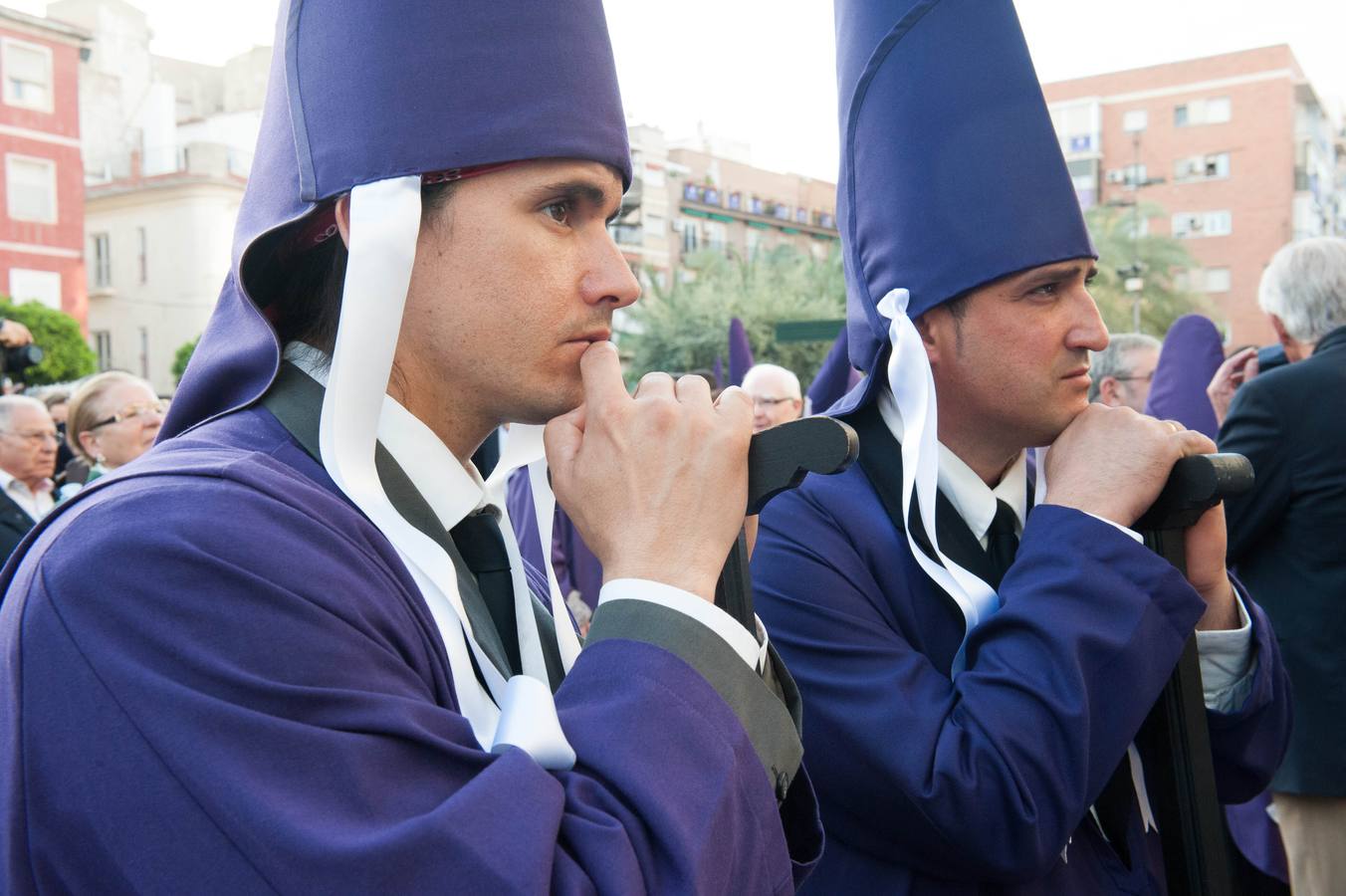 El morado toma el Viernes Santo murciano