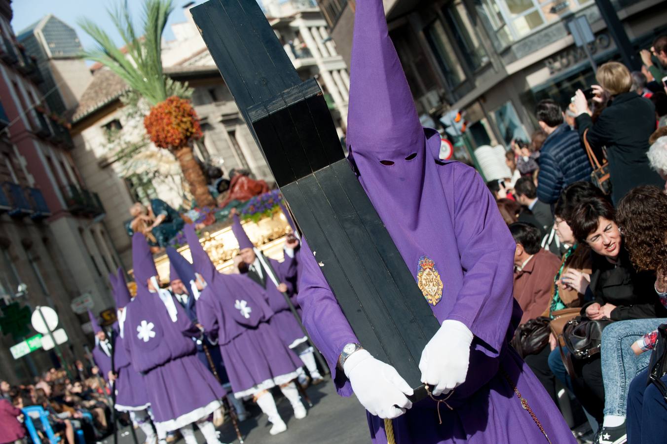 El morado toma el Viernes Santo murciano