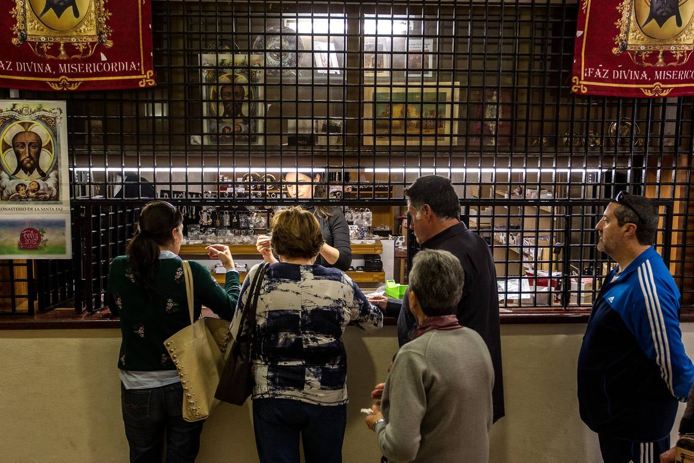 Ensayo de la apertura del camarín de la Santa Faz