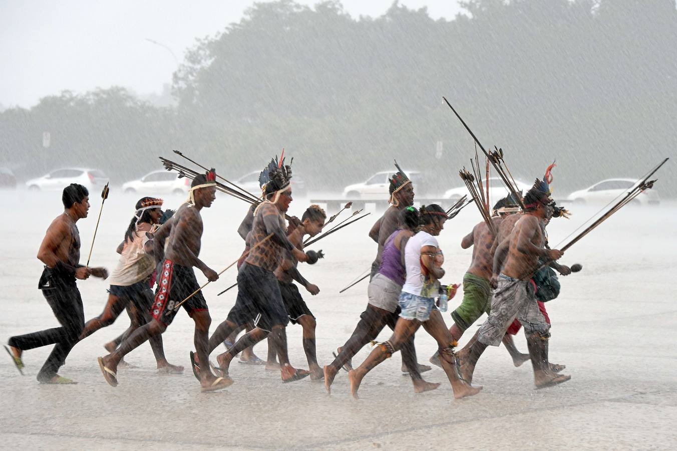 Los indígenas quieren sus tierras