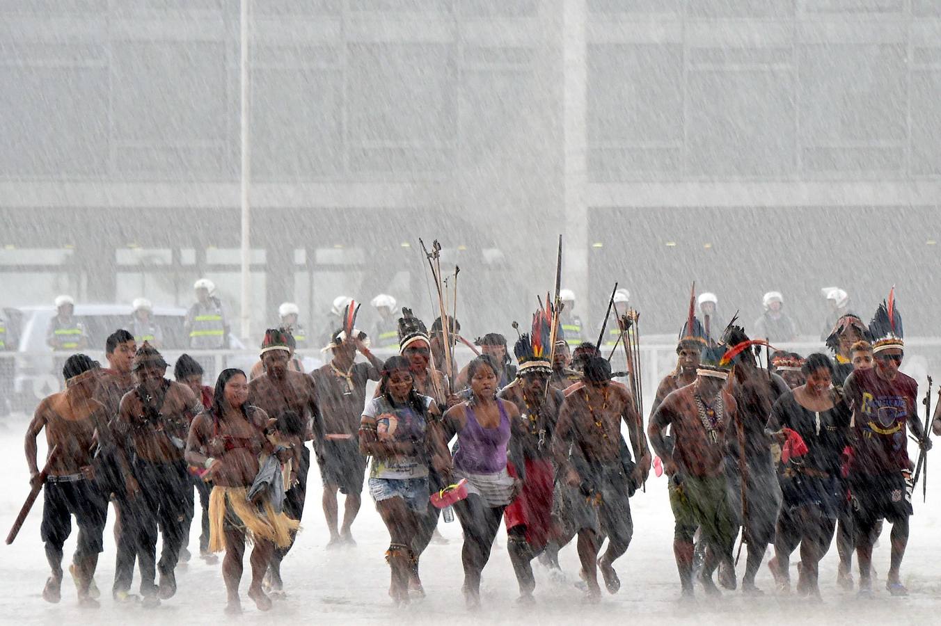Los indígenas quieren sus tierras