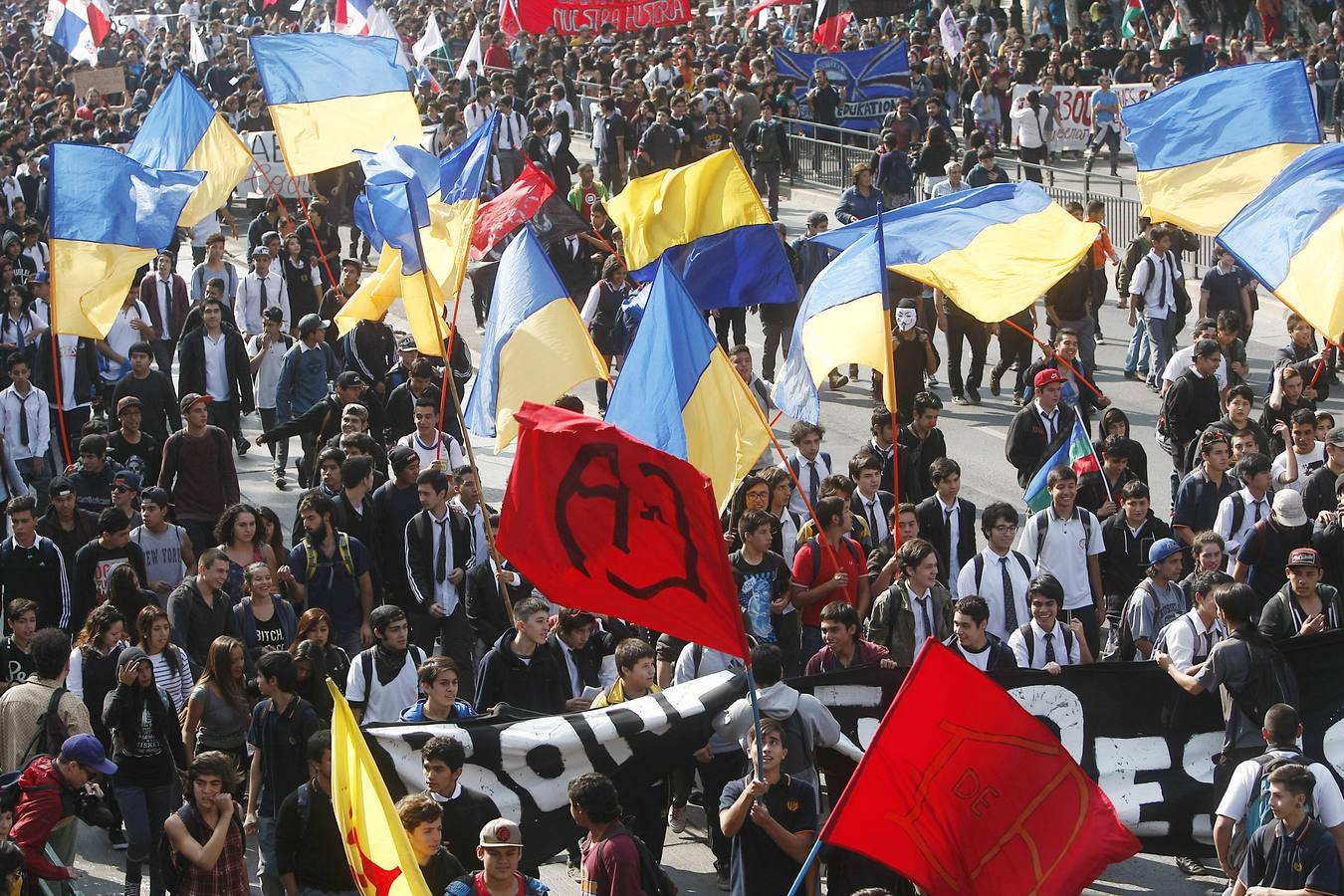 «Que Chile decida su educación»