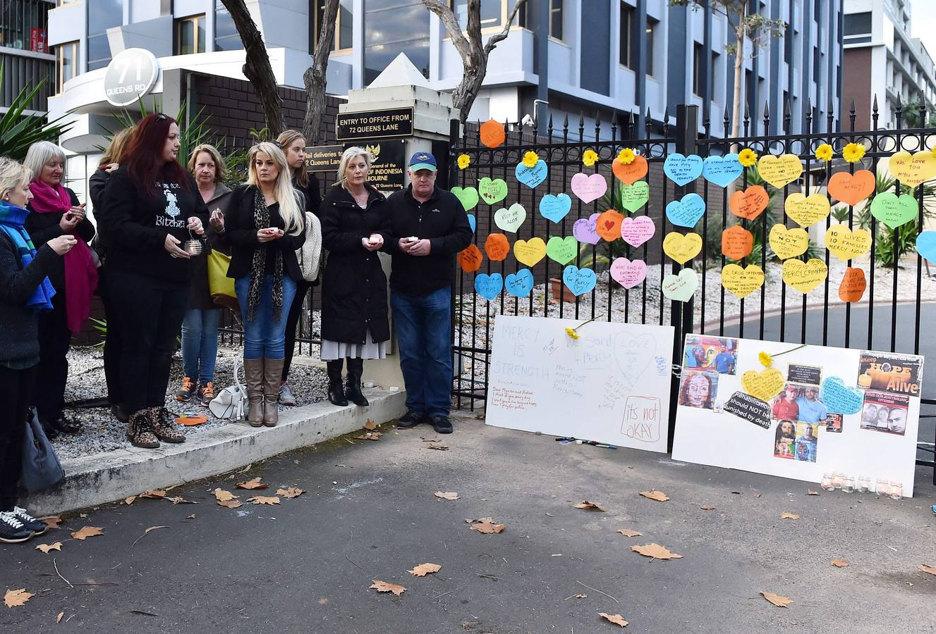 Australia pide clemencia para Chan y Sukaramaran