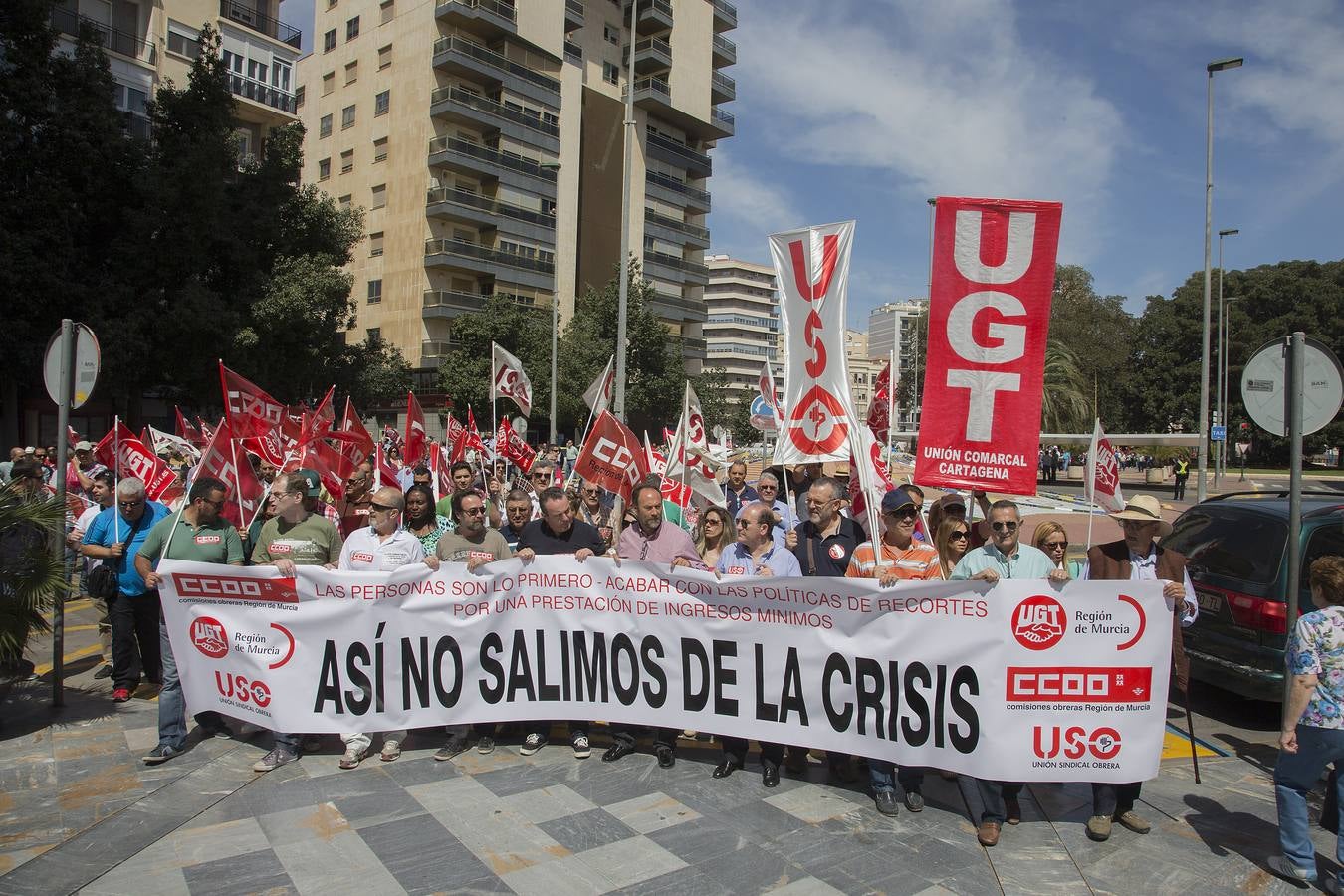 Mil personas se manifiestan en Cartagena contra las políticas de austeridad