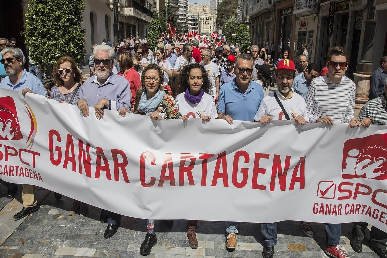 Mil personas se manifiestan en Cartagena contra las políticas de austeridad