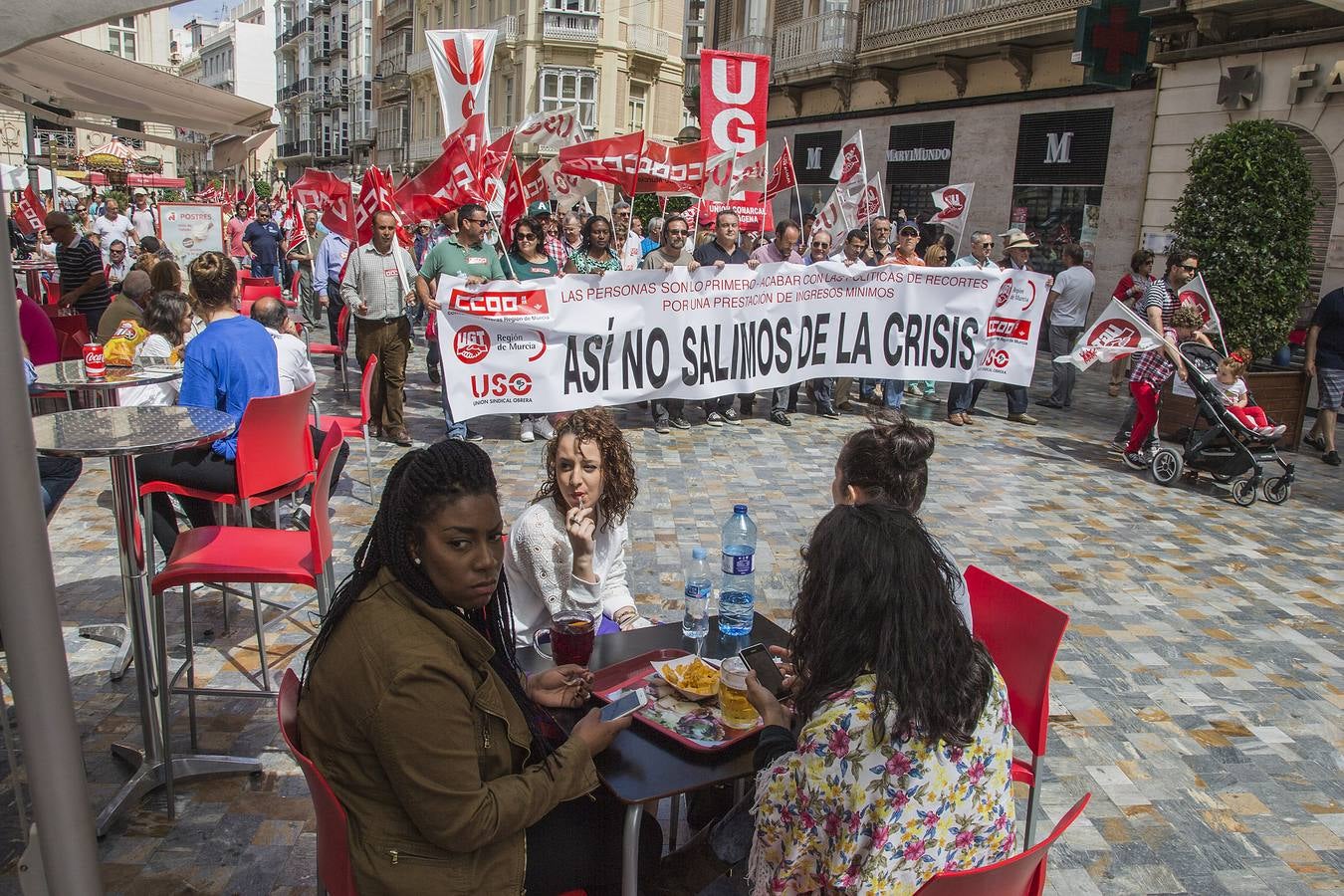 Mil personas se manifiestan en Cartagena contra las políticas de austeridad