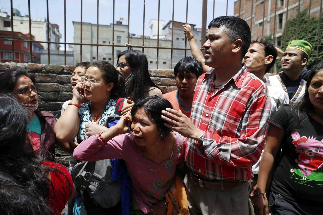 El terror se apodera de los habitantes de Nepal