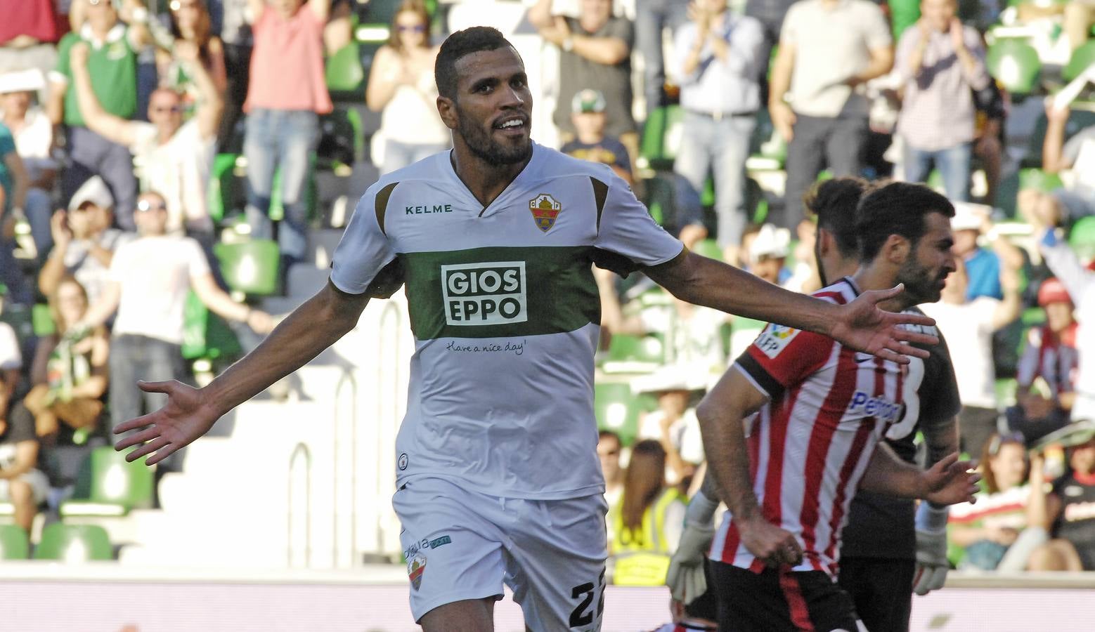 Partido entre el Elche y el Athletic