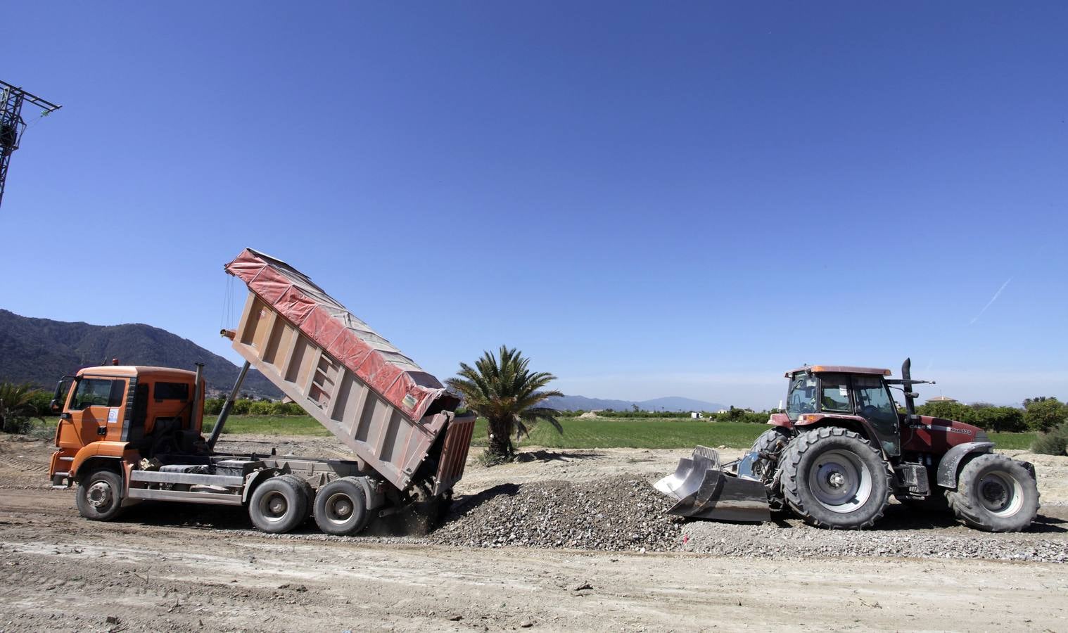 Diques convertidos en caminos