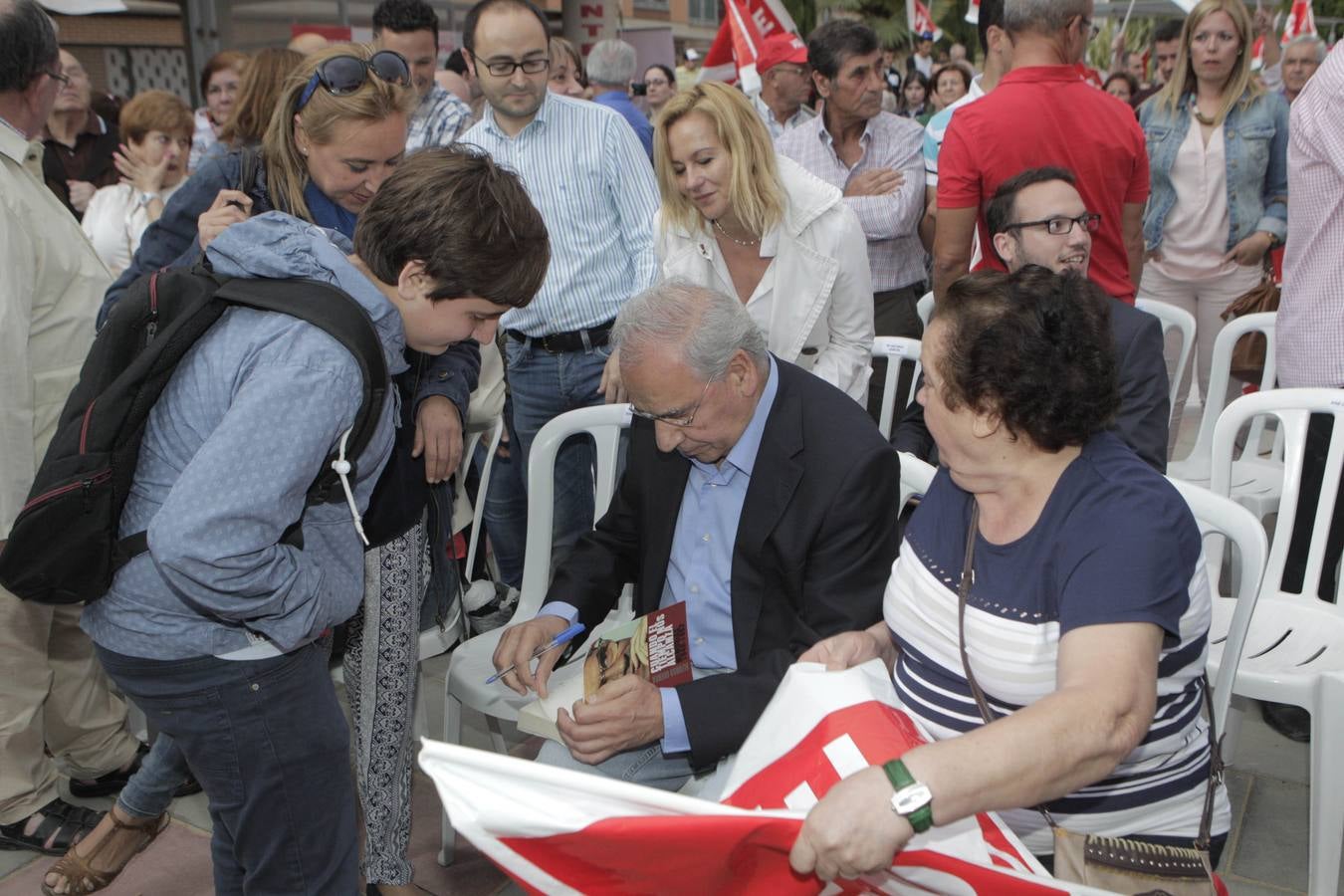 Mitin de Alfonso Guerra en Lorca