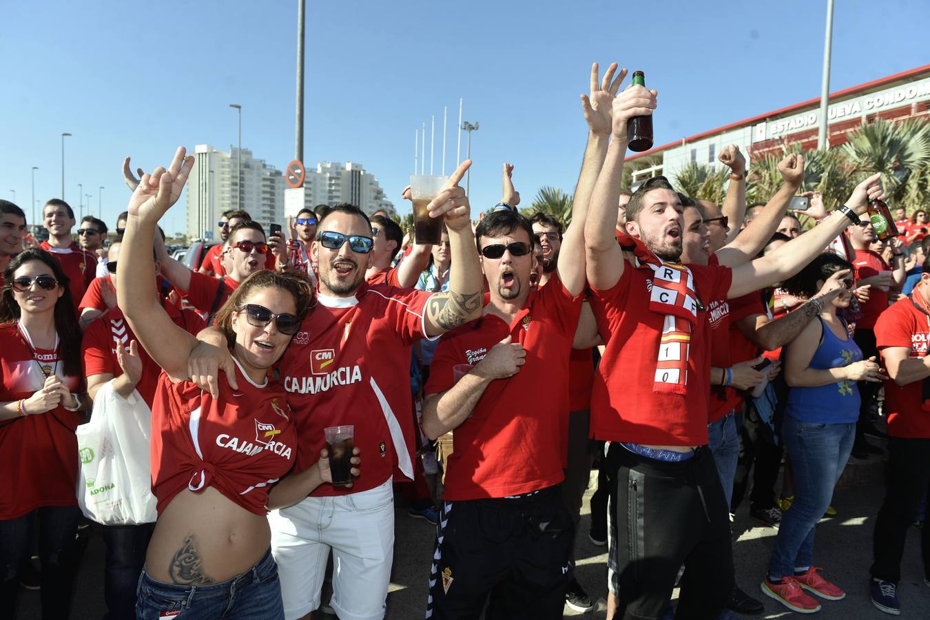 La afición grana, rumbo a Alicante