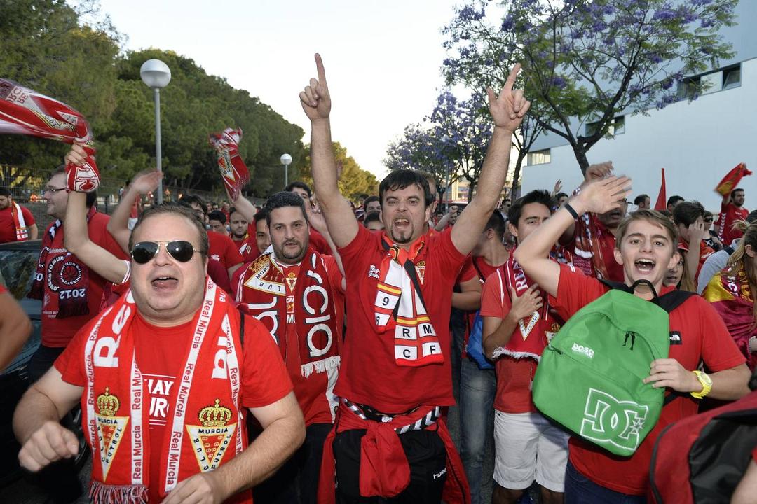 Las mejores imágenes del choque entre Hércules y Real Murcia