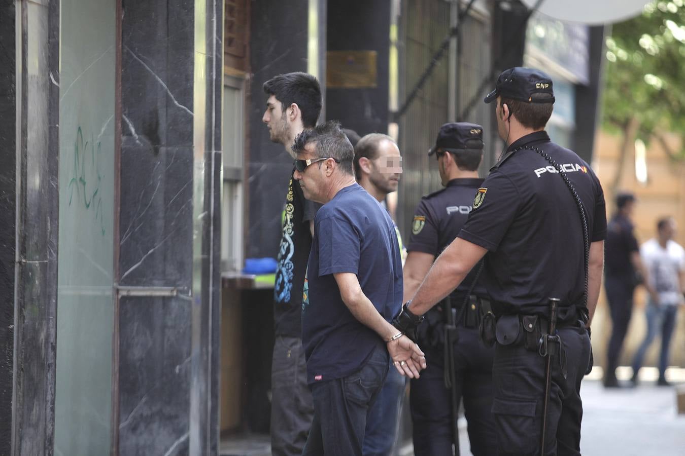 Redada en un club de fumadores de cannabis en Murcia