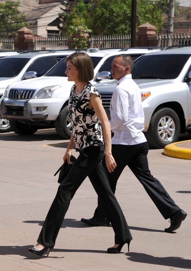 Los looks de Doña Letizia en su viaje a Centroamérica