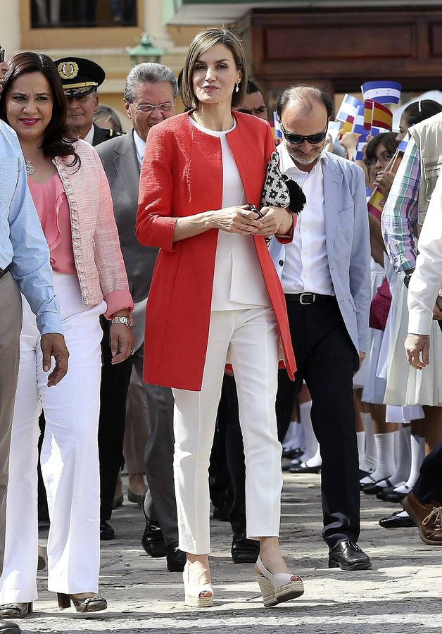 Los looks de Doña Letizia en su viaje a Centroamérica