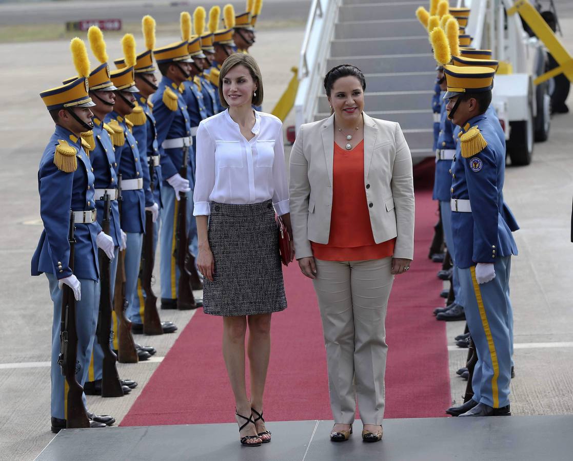 Los looks de Doña Letizia en su viaje a Centroamérica
