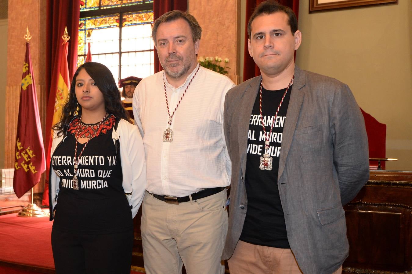 José Ballesta toma posesión de la alcaldía de la ciudad de Murcia. 