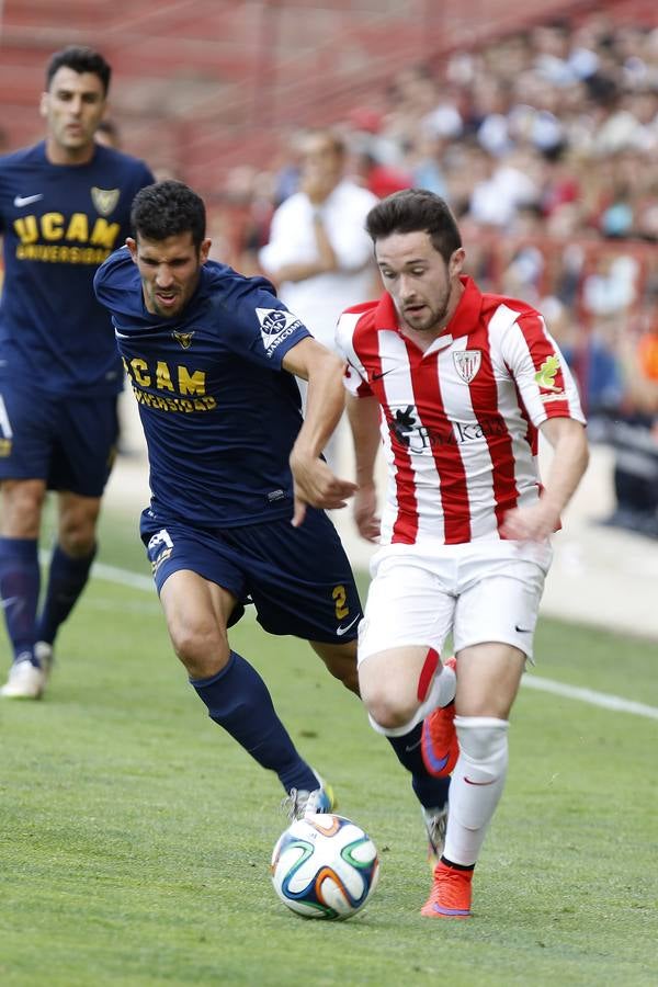 Las mejores imágenes del UCAM CF - Bilbao Athletic