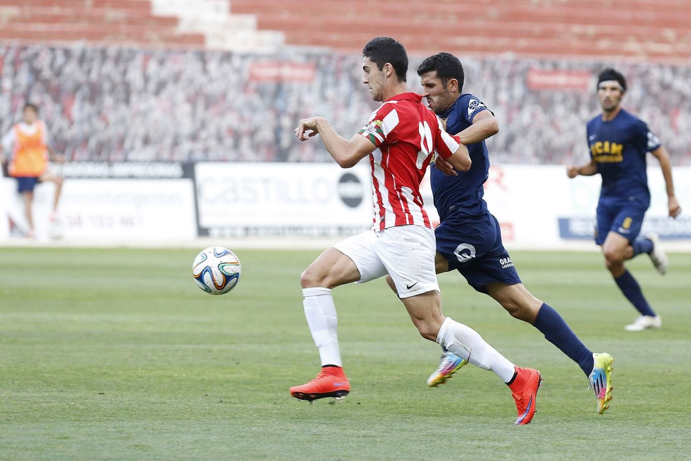 Las mejores imágenes del UCAM CF - Bilbao Athletic