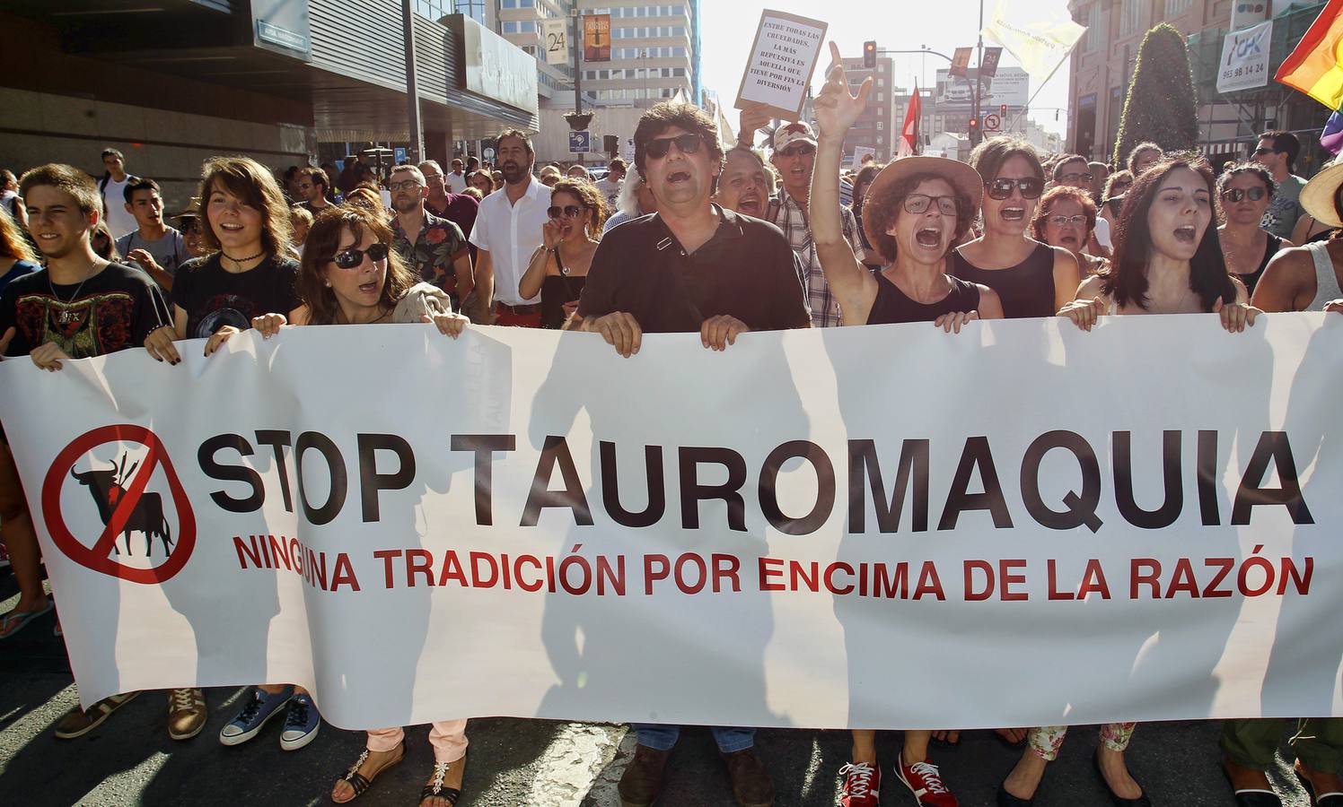 Manifestación antitaurina en Alicante