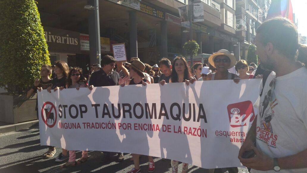 Manifestación antitaurina en Alicante