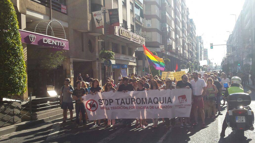 Manifestación antitaurina en Alicante