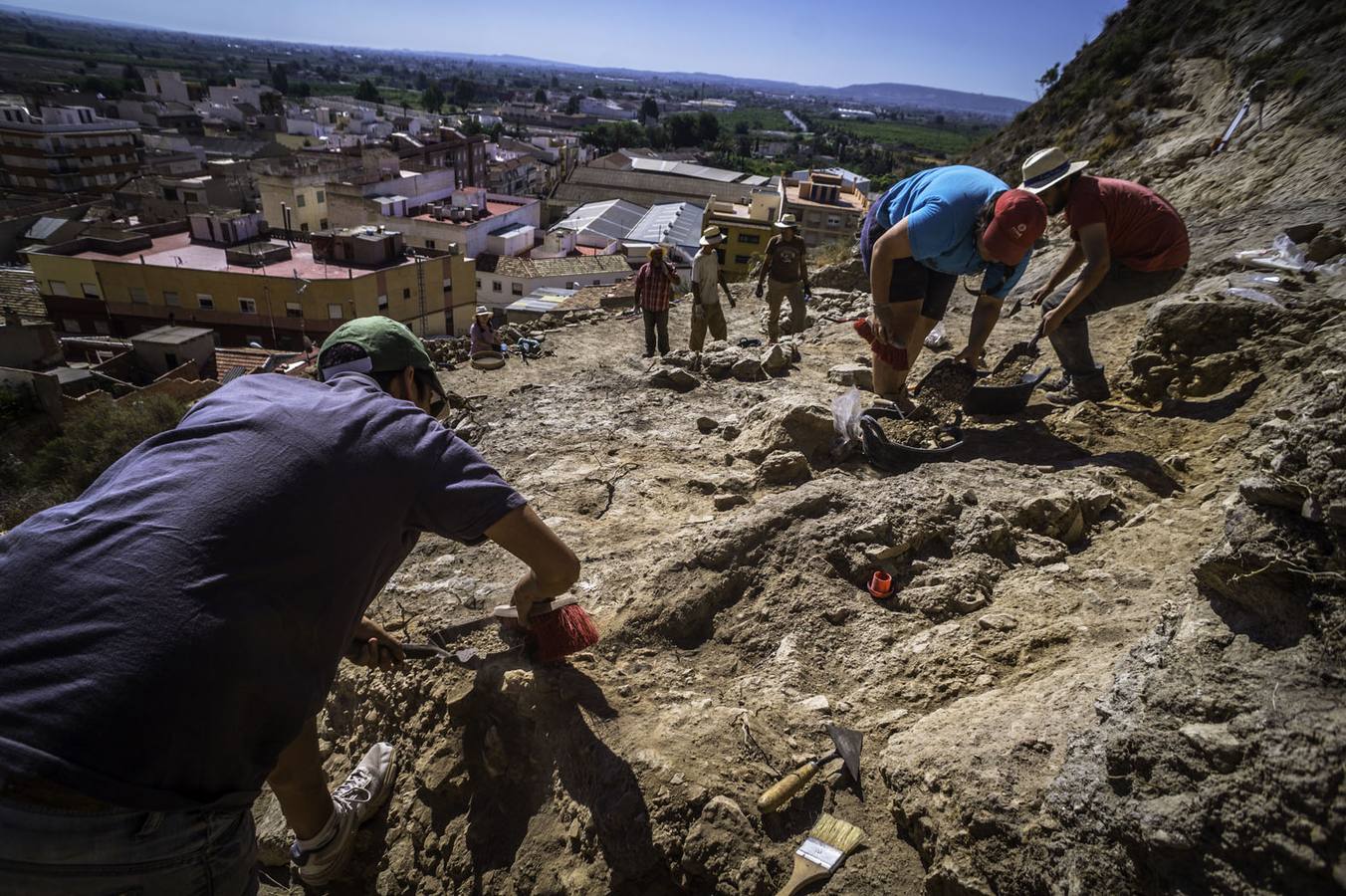 Excavación arqueológica en la Ladera del Castillo de Callosa del Segura