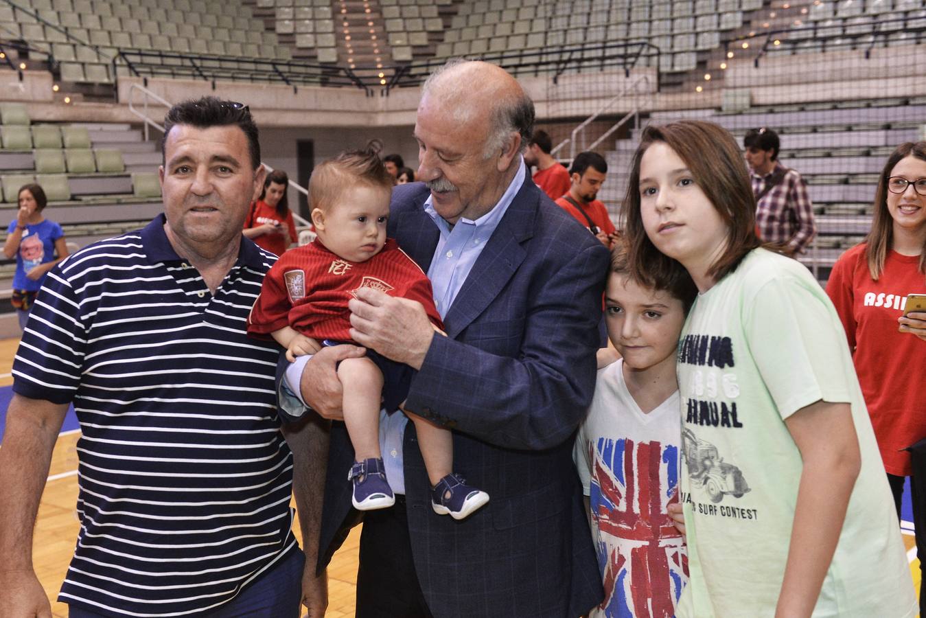 Assido homenajea a Vicente Del Bosque