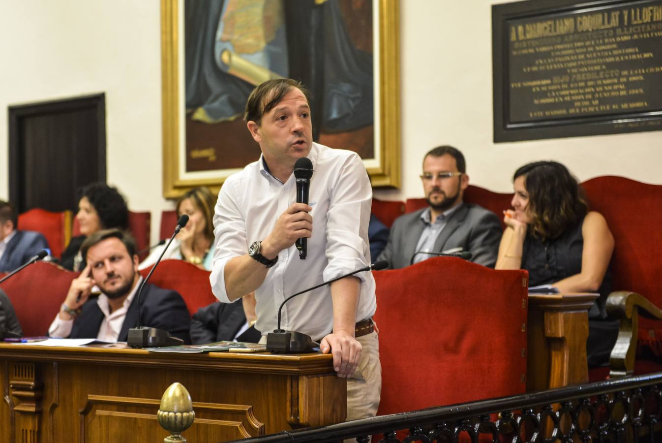 Pleno en el Ayuntamiento de Elche