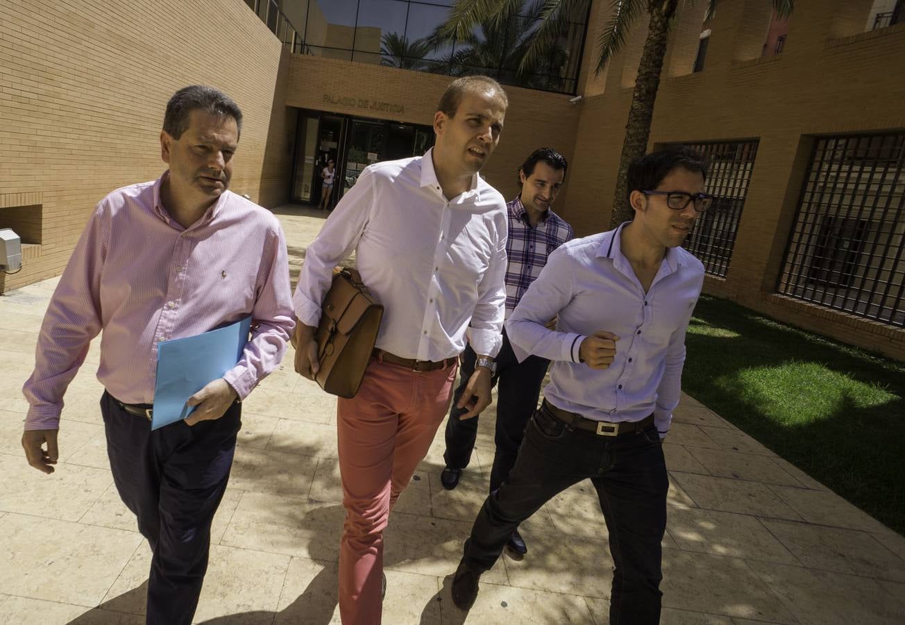 Votaciones de los diputados provinciales en la Vega Baja