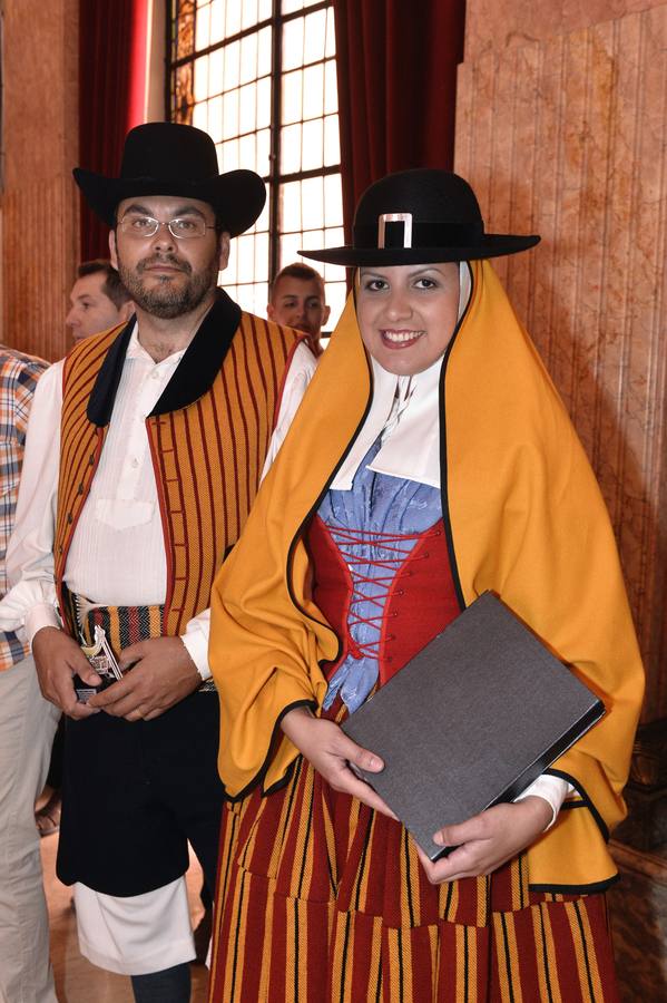 Recepción de los grupos de folclore