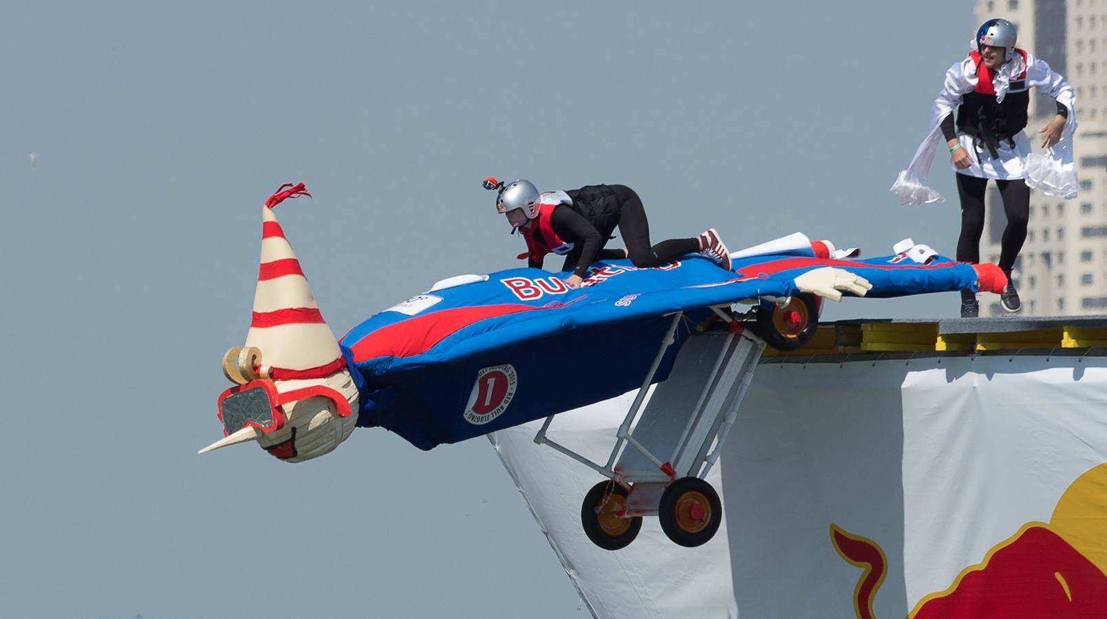 Los autos locos y tortazos de risa en Rusia