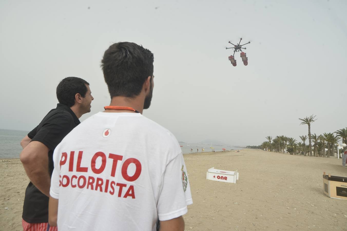 Un dron al rescate en La Manga