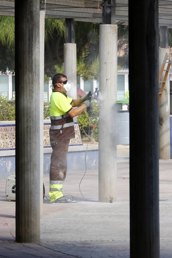 Batallón de limpieza en los parques de Murcia