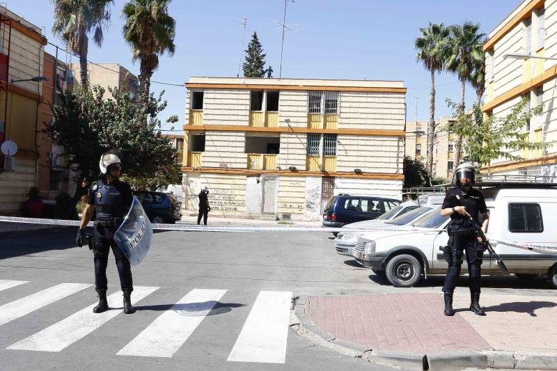 Una treintena de detenidos en una redada antidroga en La Paz