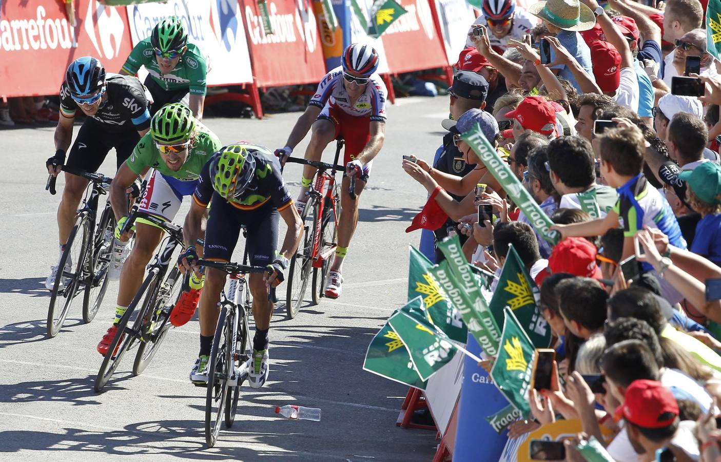 Alejandro Valverde se impone en Vejer